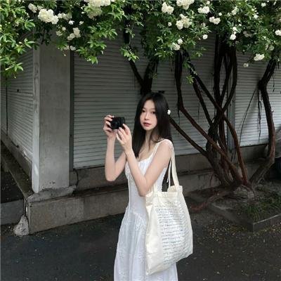新闻记者2022